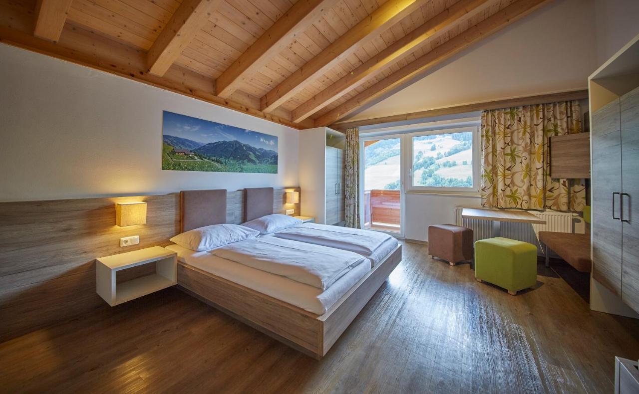 Am Mitteregghof Hotel *